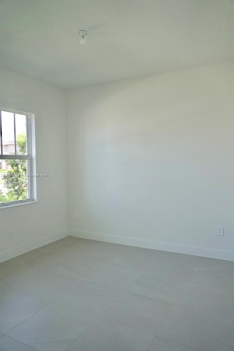 Crescent Ridge - Residential Lease