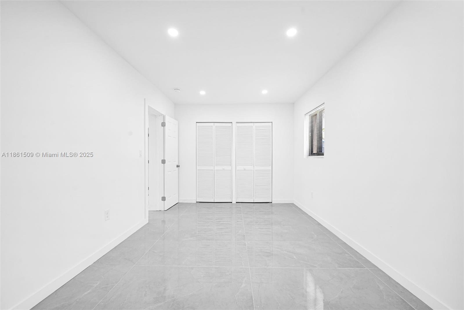 BELLCAMP MANOR - Residential