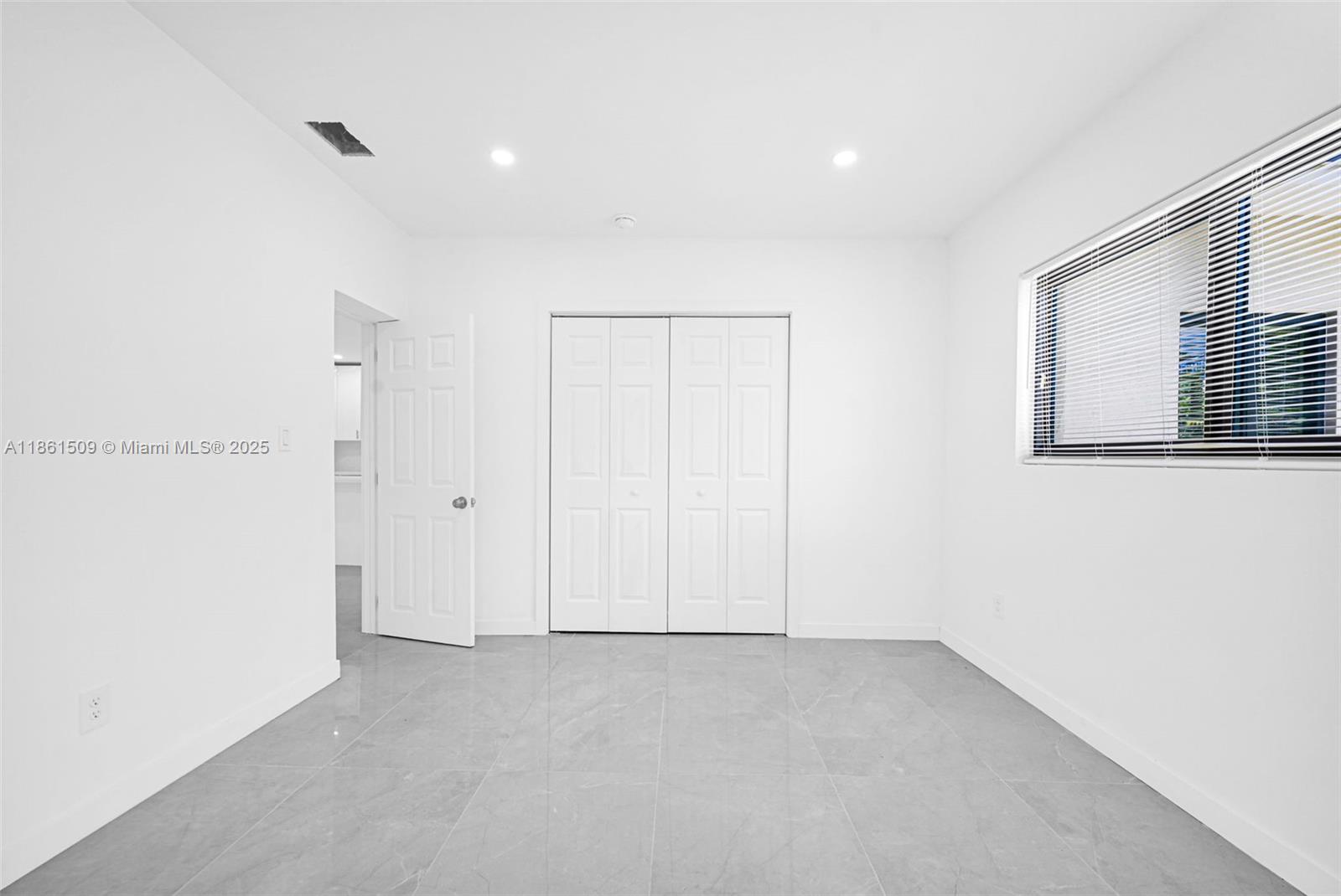 BELLCAMP MANOR - Residential