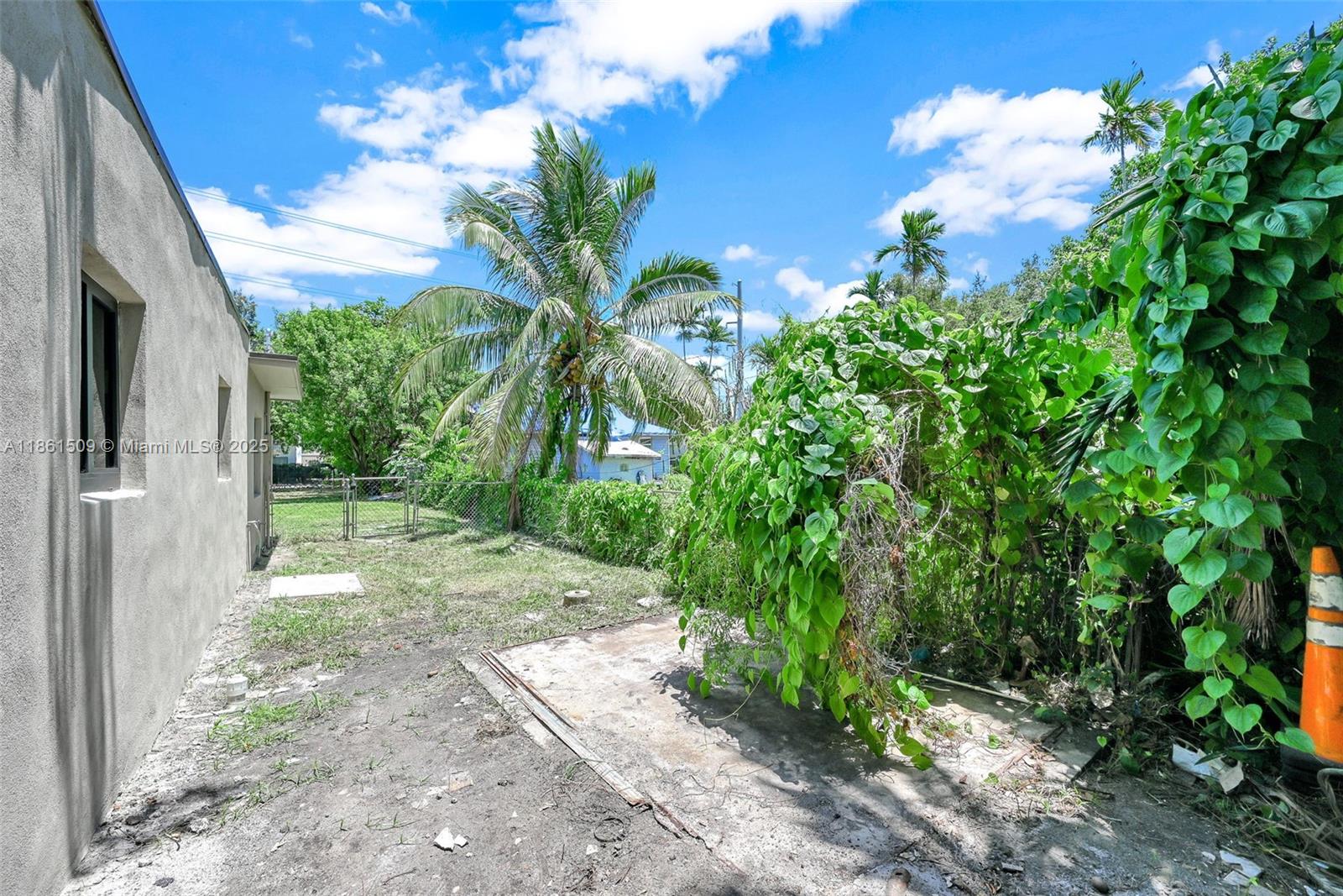 BELLCAMP MANOR - Residential