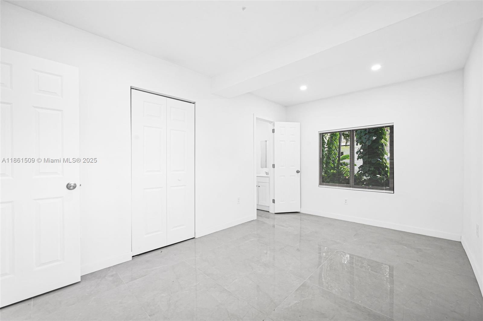 BELLCAMP MANOR - Residential