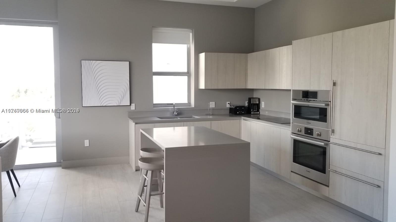 4010 SOUTH OCEAN CONDO HO - Residential Lease