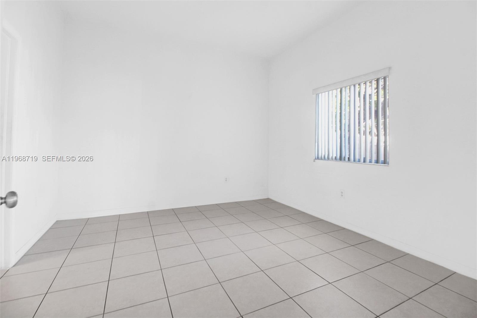 WINDY POINT - Residential