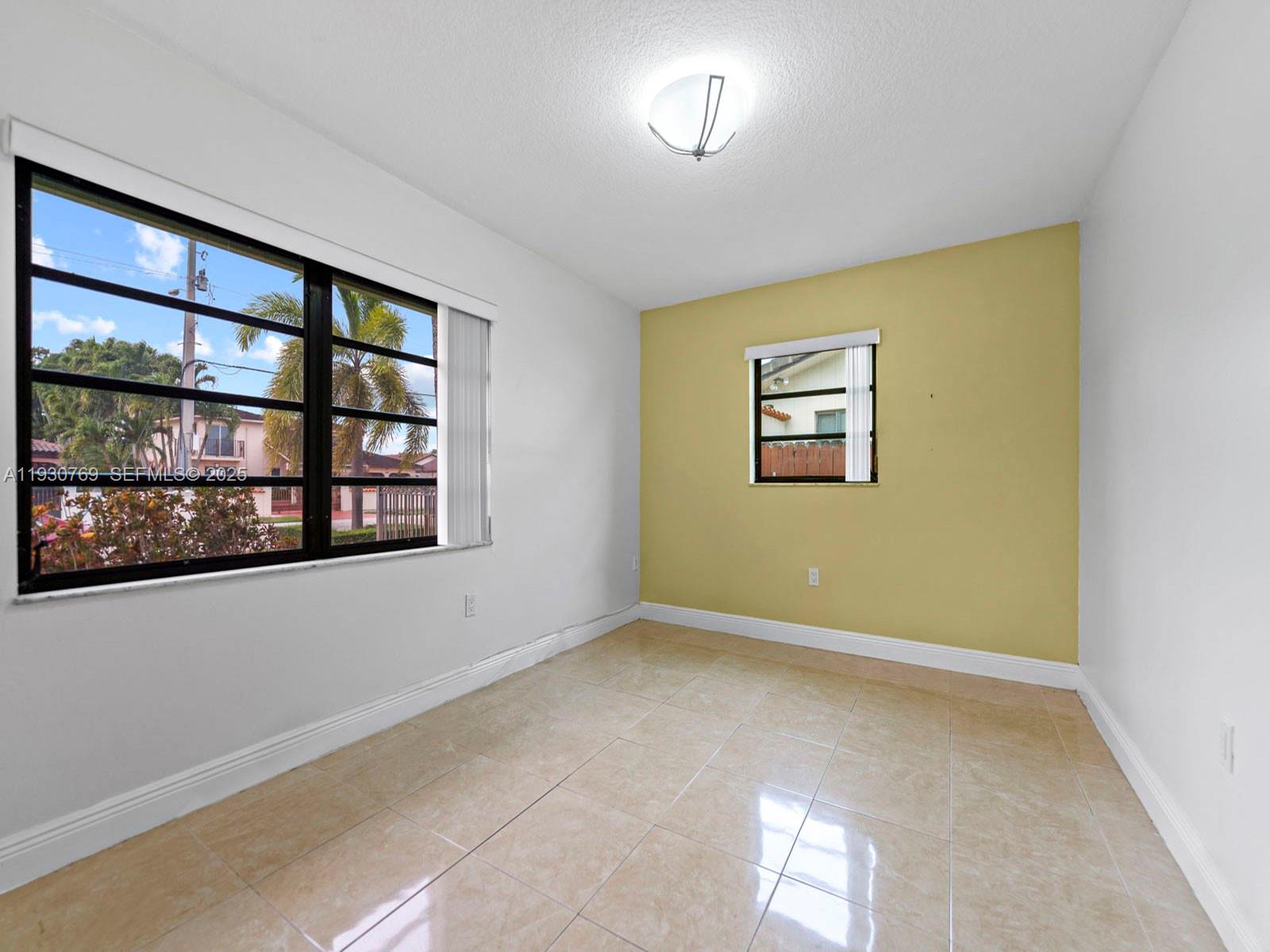 BIRD VILLAS SUB 1ST ADDN - Residential