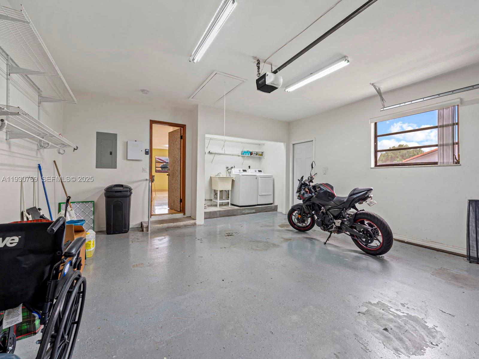 BIRD VILLAS SUB 1ST ADDN - Residential