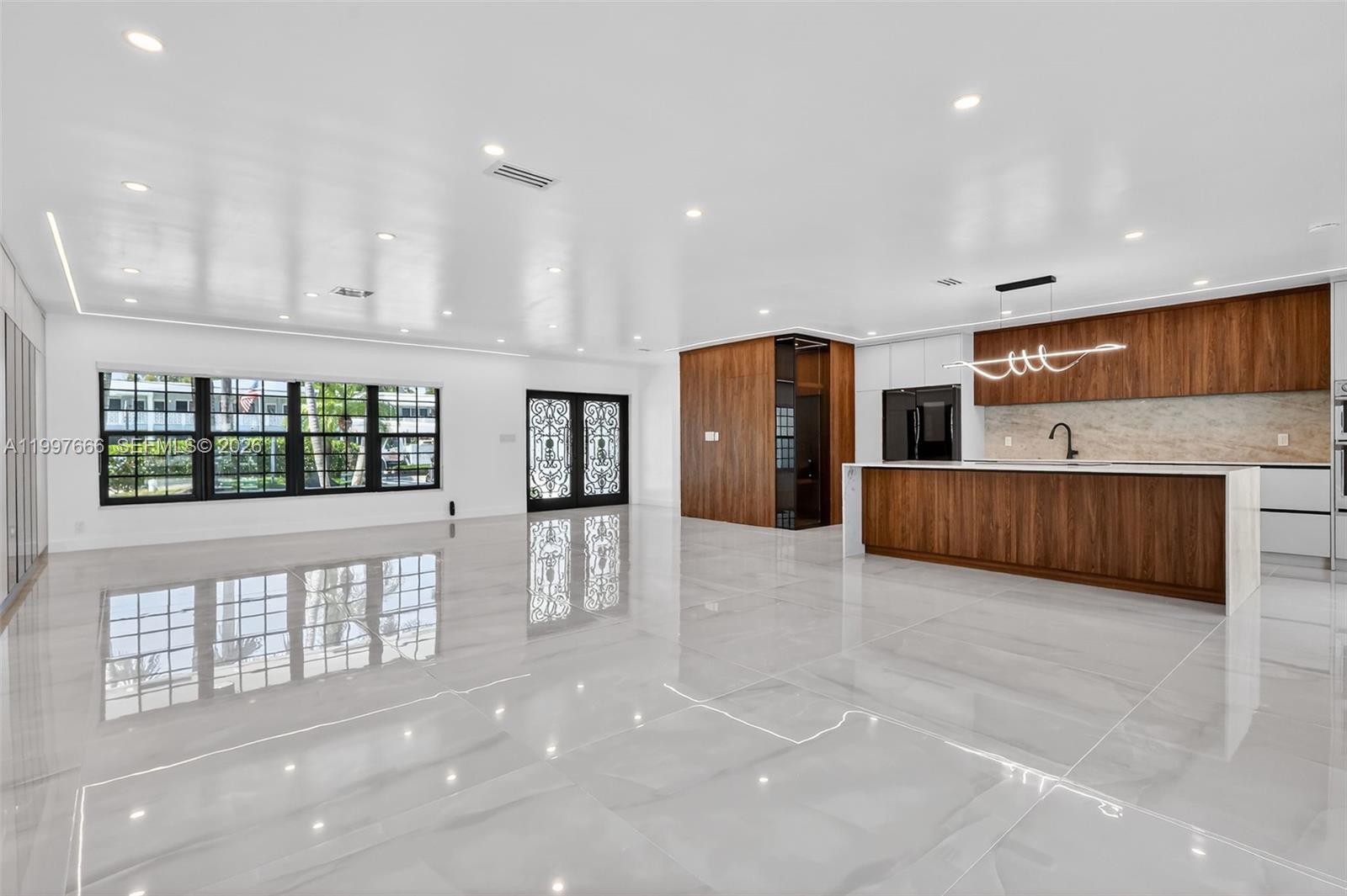 GOLDEN ISLES SEC - Residential