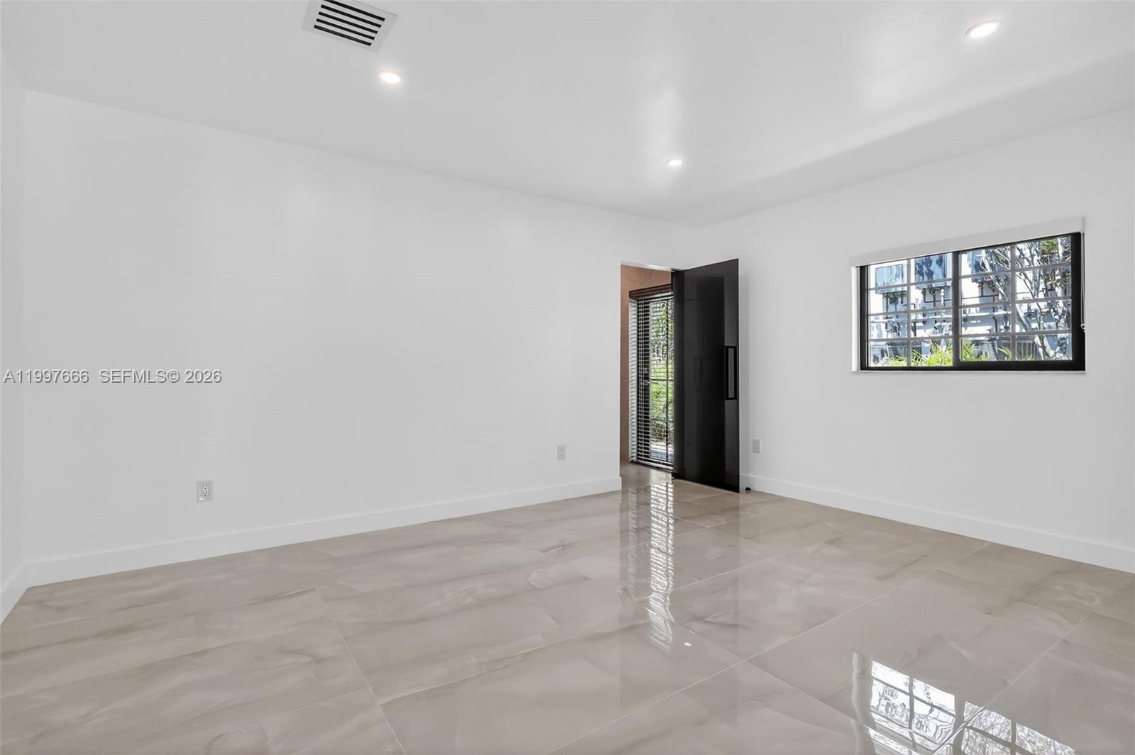 GOLDEN ISLES SEC - Residential