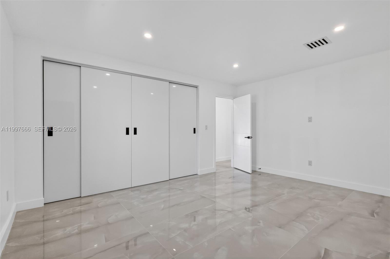 GOLDEN ISLES SEC - Residential