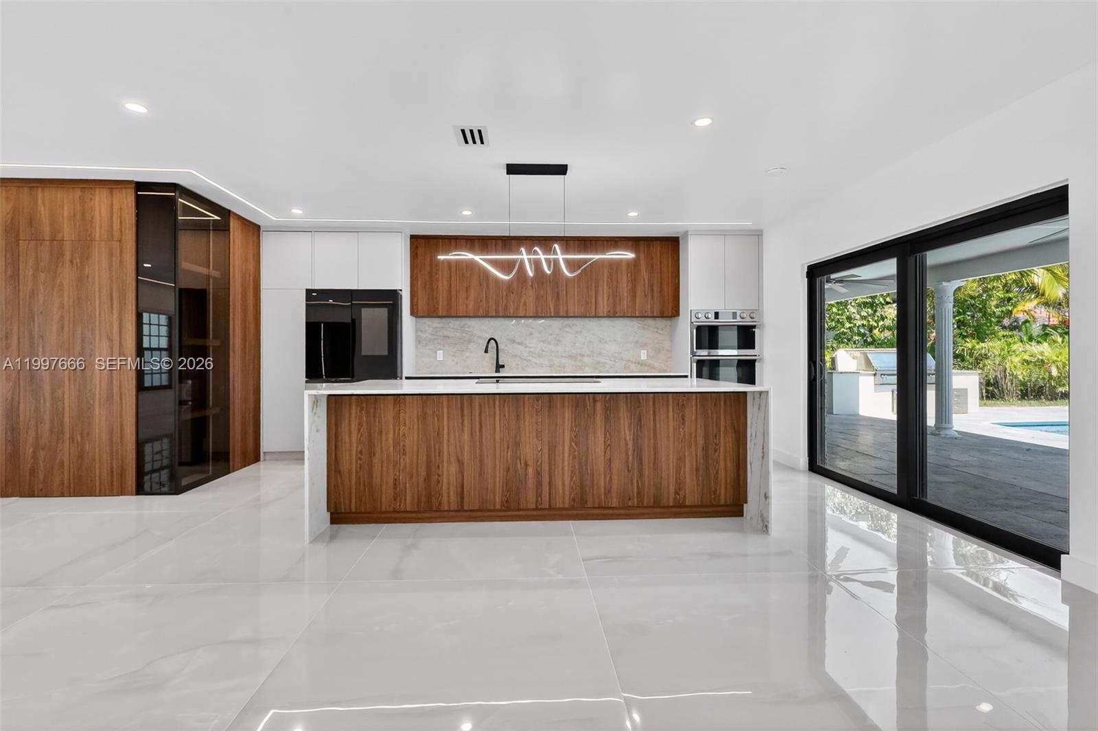 GOLDEN ISLES SEC - Residential