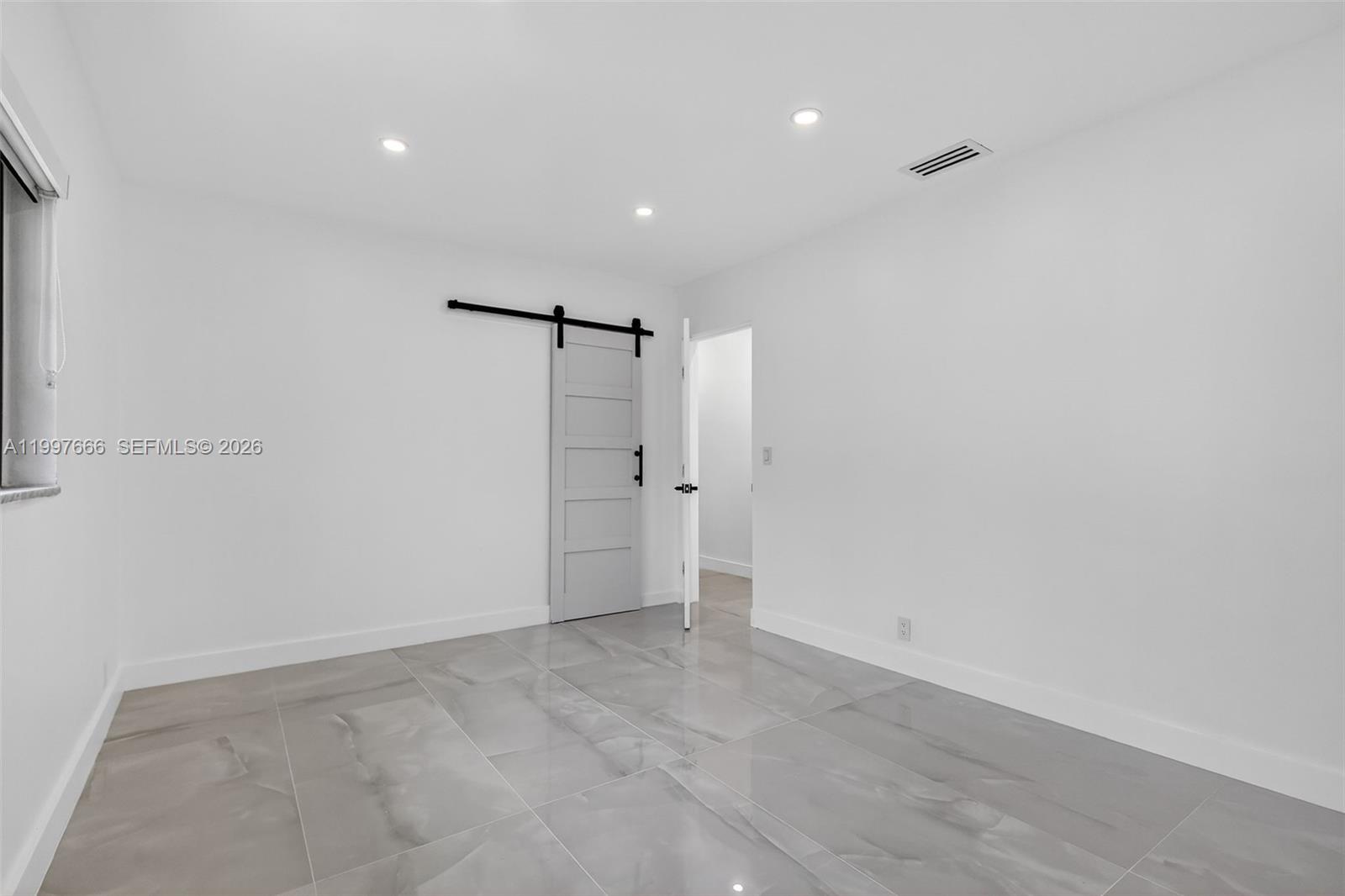 GOLDEN ISLES SEC - Residential