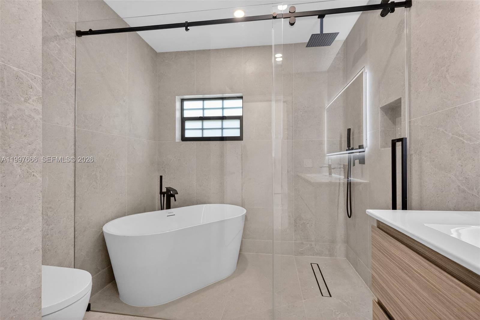 GOLDEN ISLES SEC - Residential