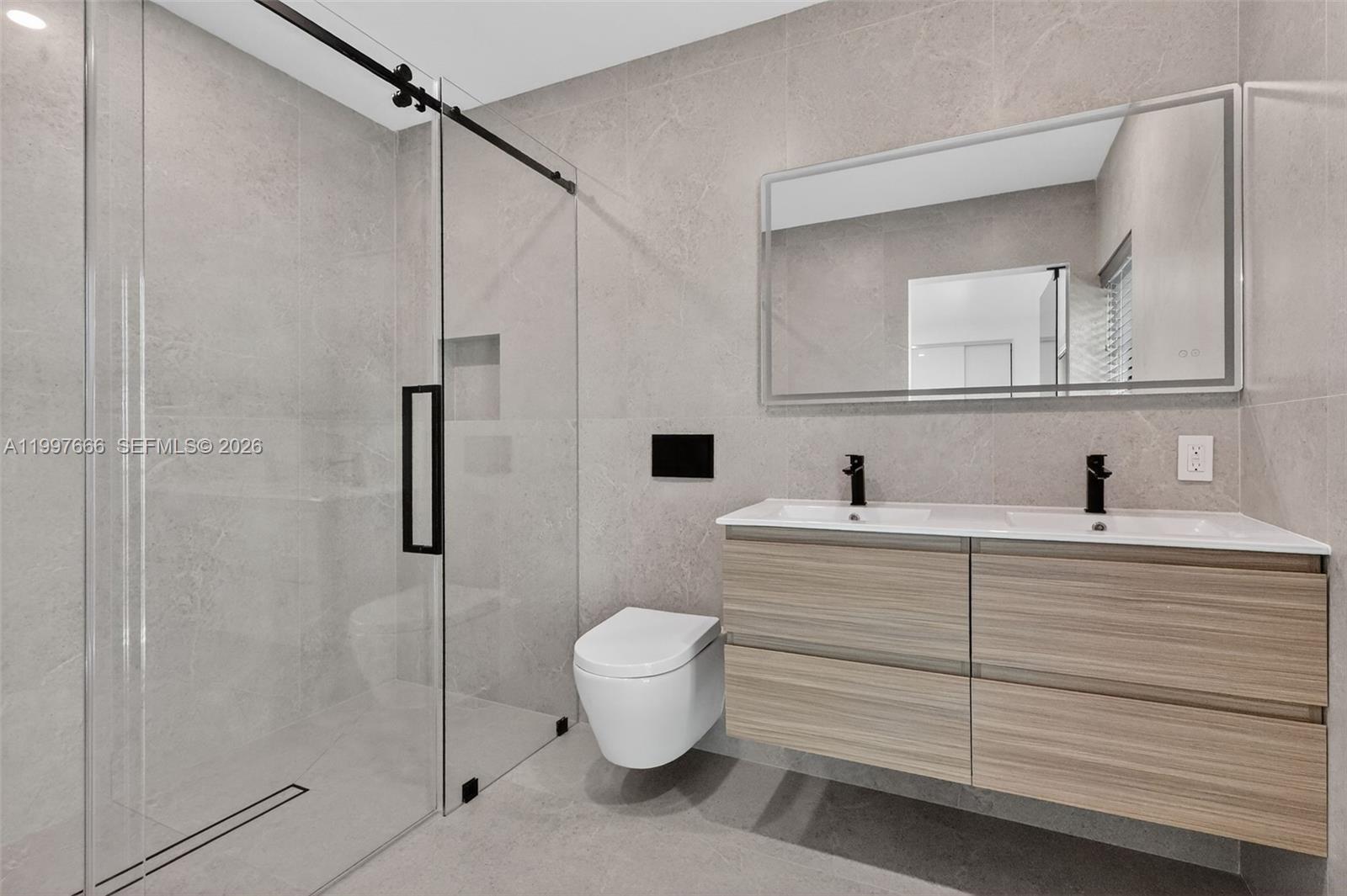 GOLDEN ISLES SEC - Residential