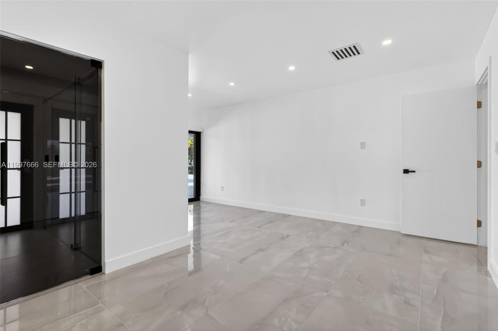 GOLDEN ISLES SEC - Residential