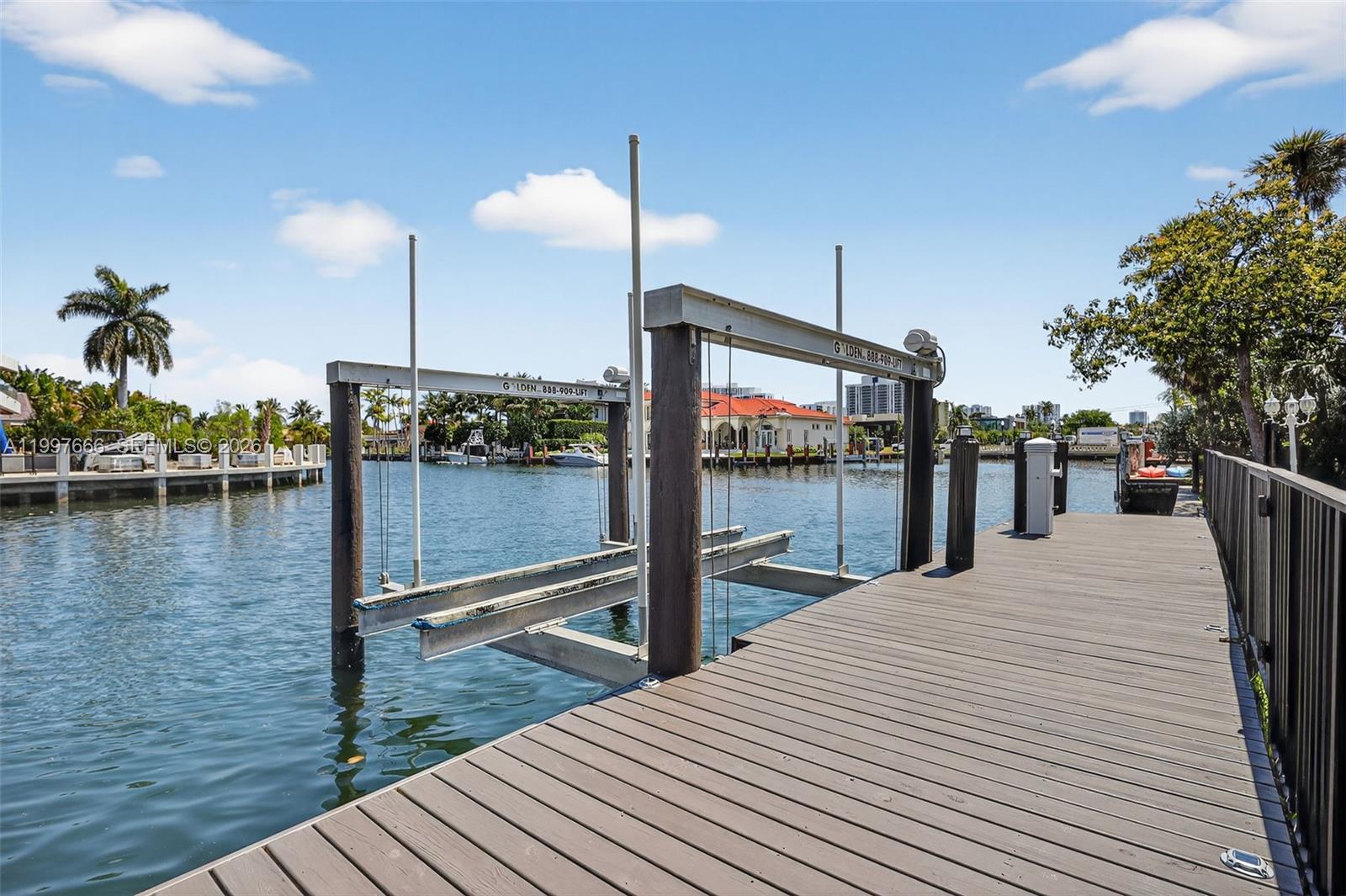 GOLDEN ISLES SEC - Residential