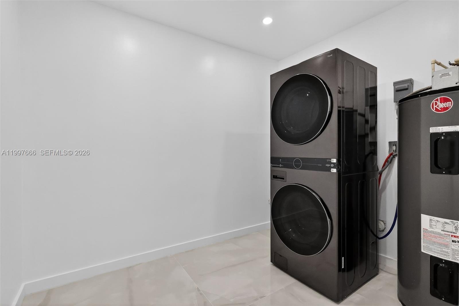 GOLDEN ISLES SEC - Residential