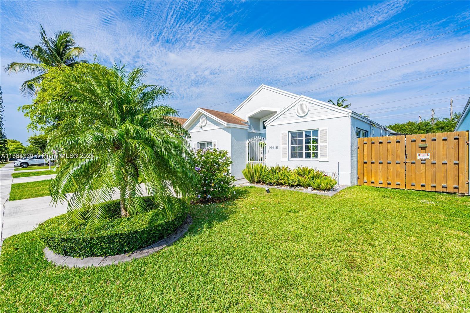 Rental Property at 14618 Sw 128th Ct Rd, Miami, Broward County, Florida - Bedrooms: 3 
Bathrooms: 2  - $3,750 MO.