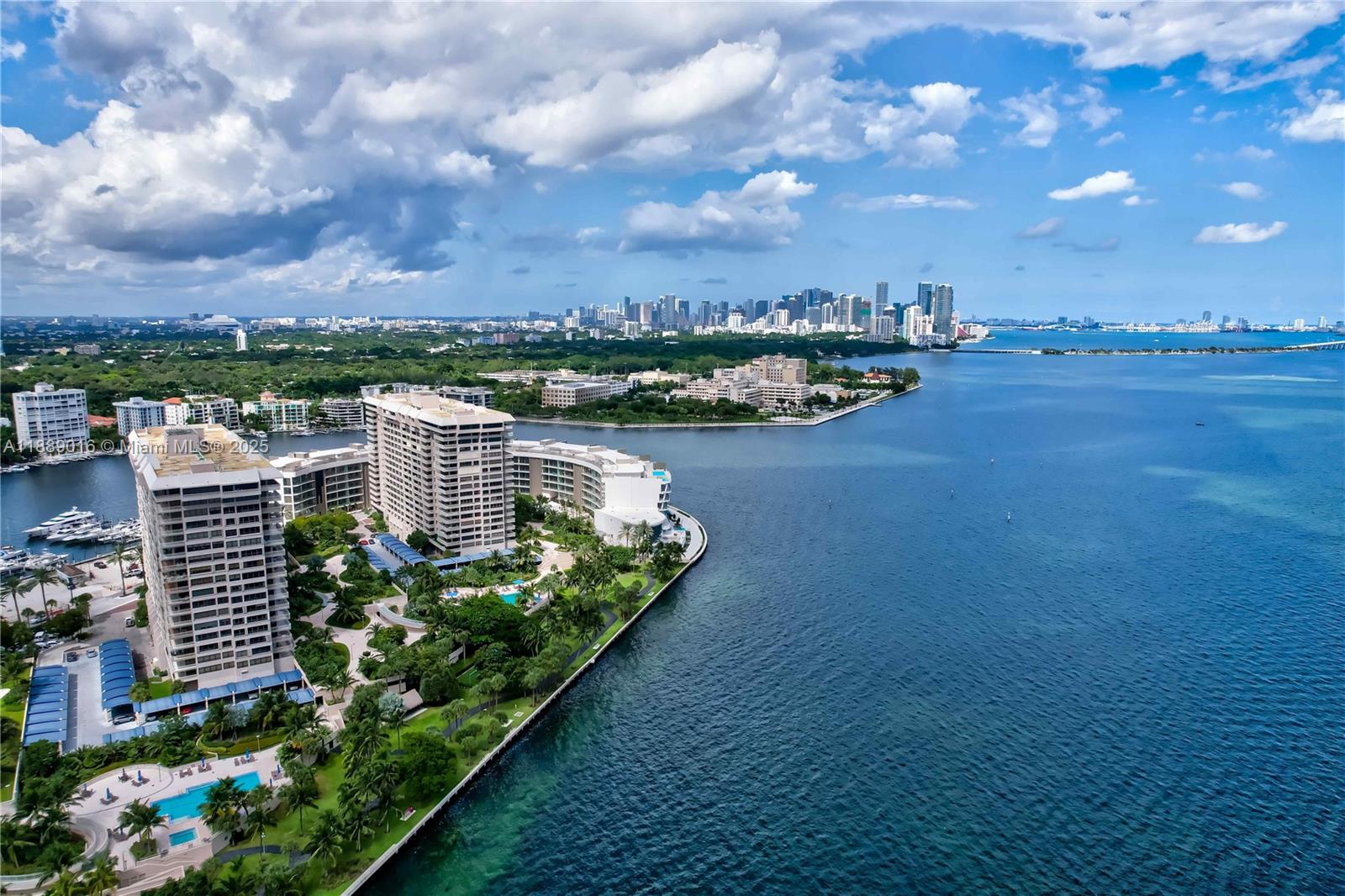 GROVE ISLE CONDO - Residential