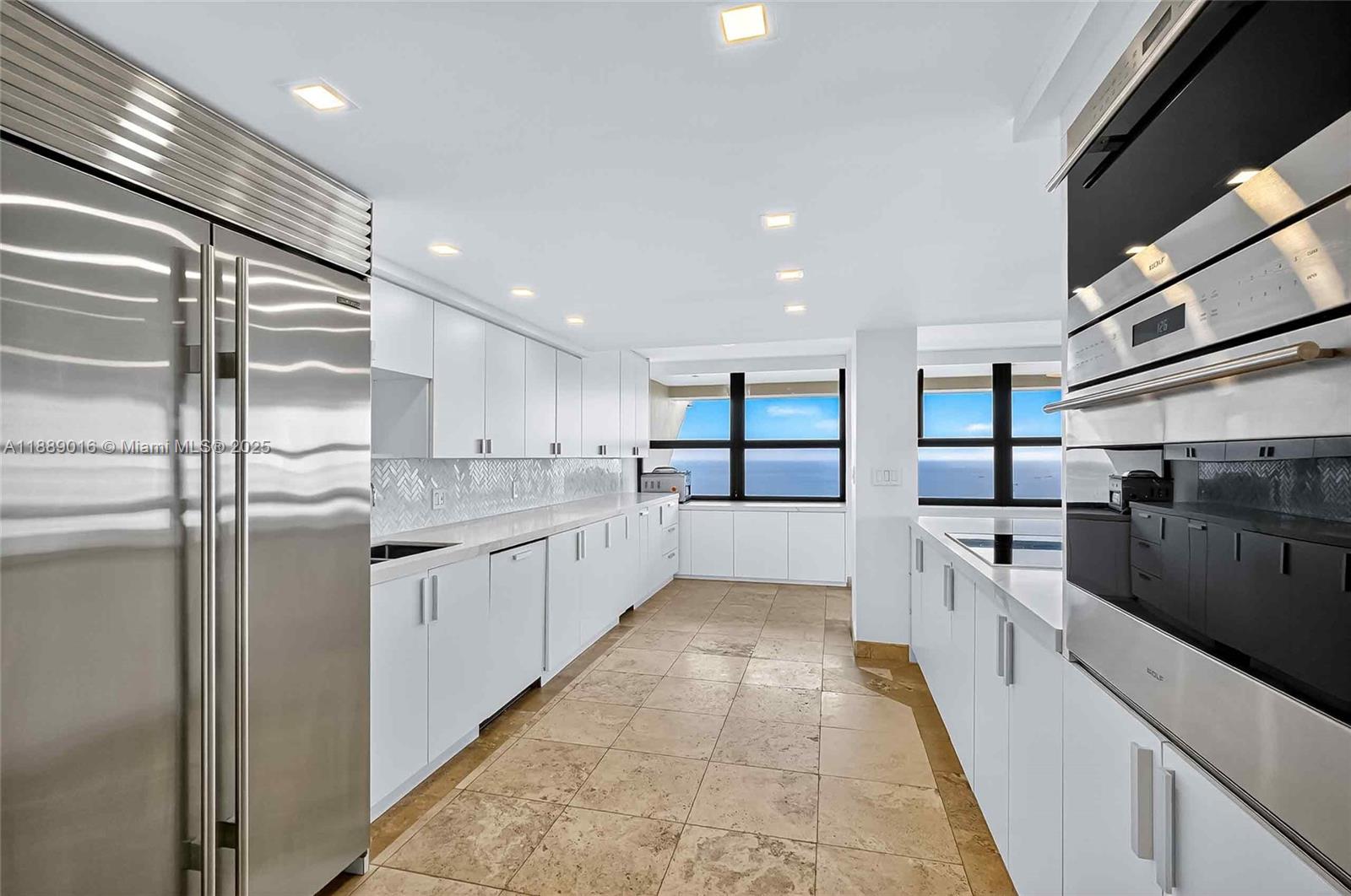 GROVE ISLE CONDO - Residential