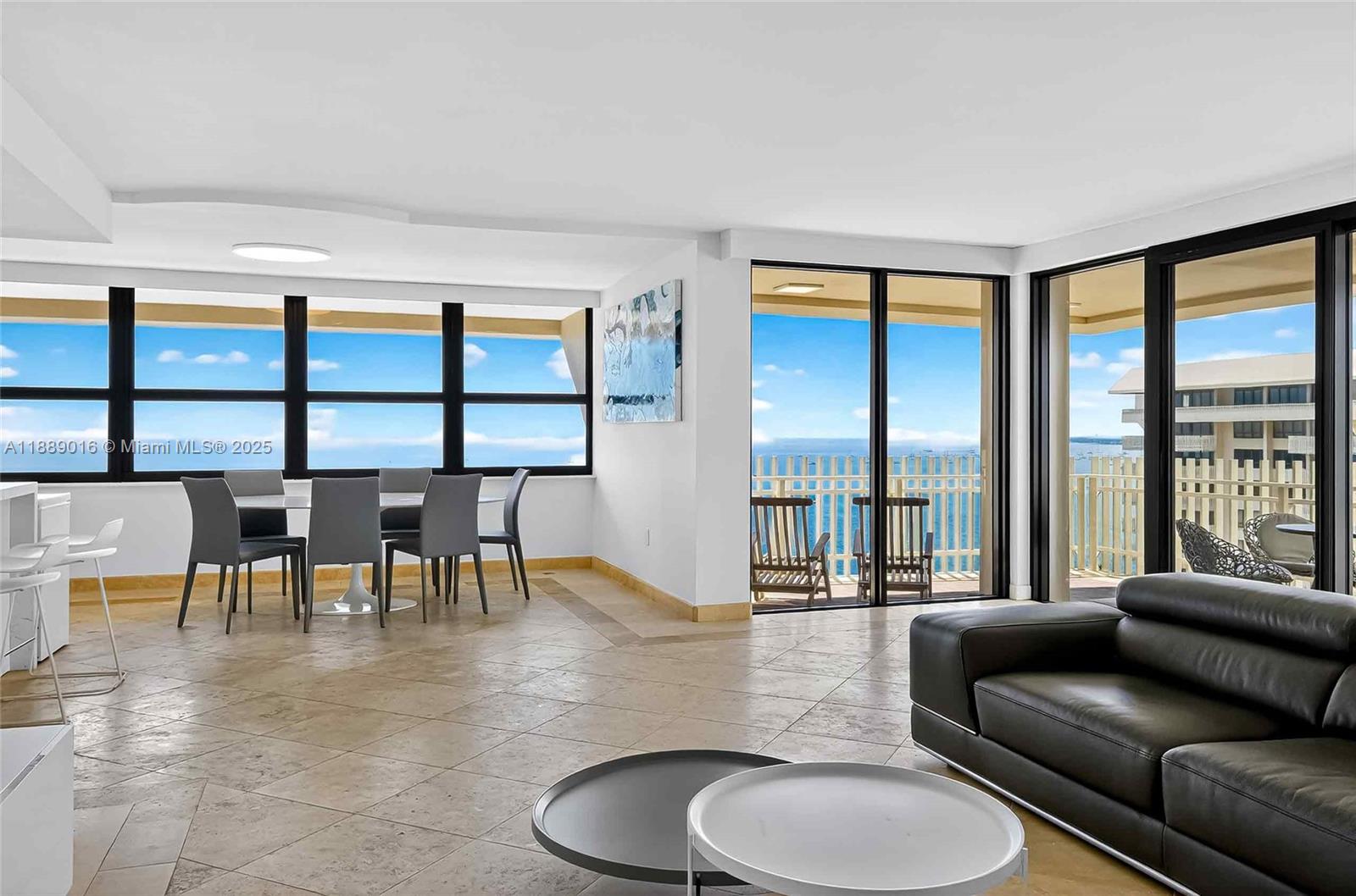 3 Grove Isle Dr C1802, Coconut Grove, FL, 33133/$2,599,000 2 3 Grove Isle Dr C1802