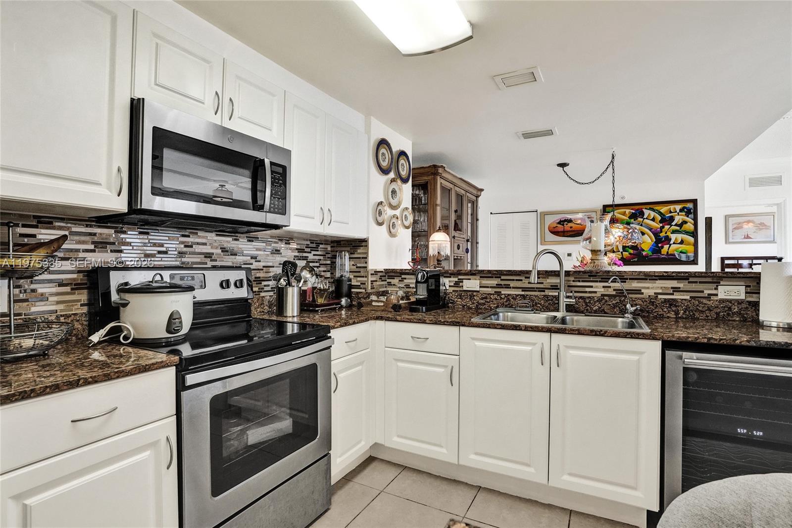 LEJEUNE PLAZA CONDO - Residential