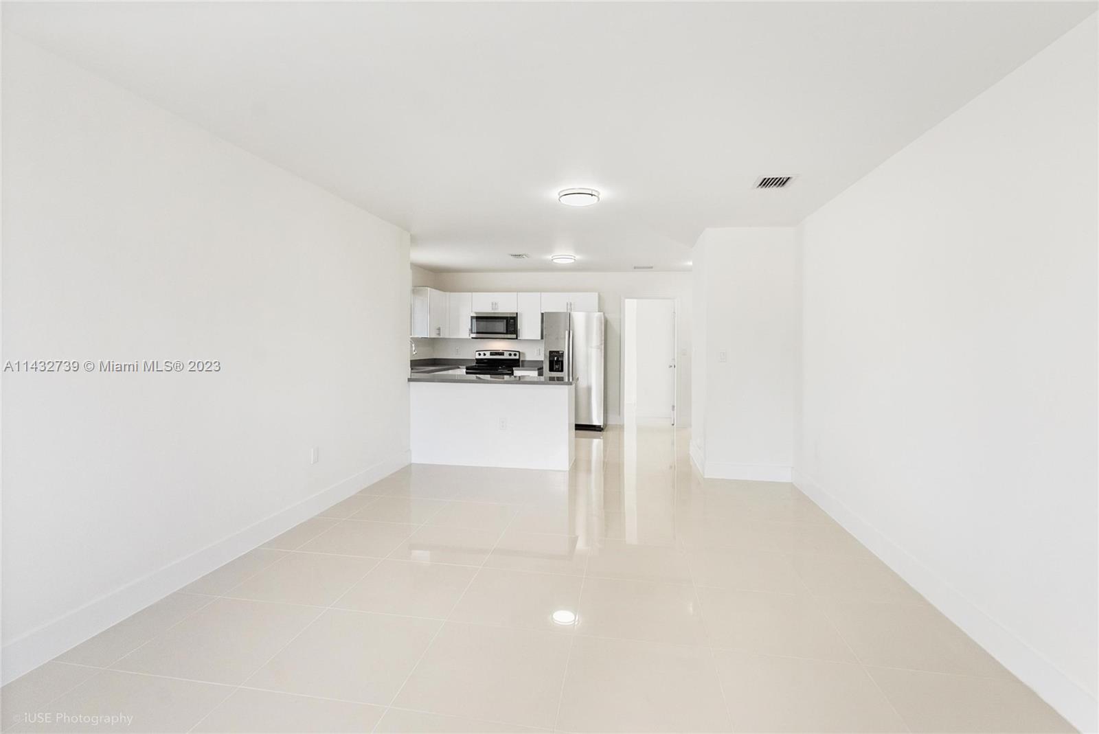 NORTH LIBERTY CITY - Residential Lease