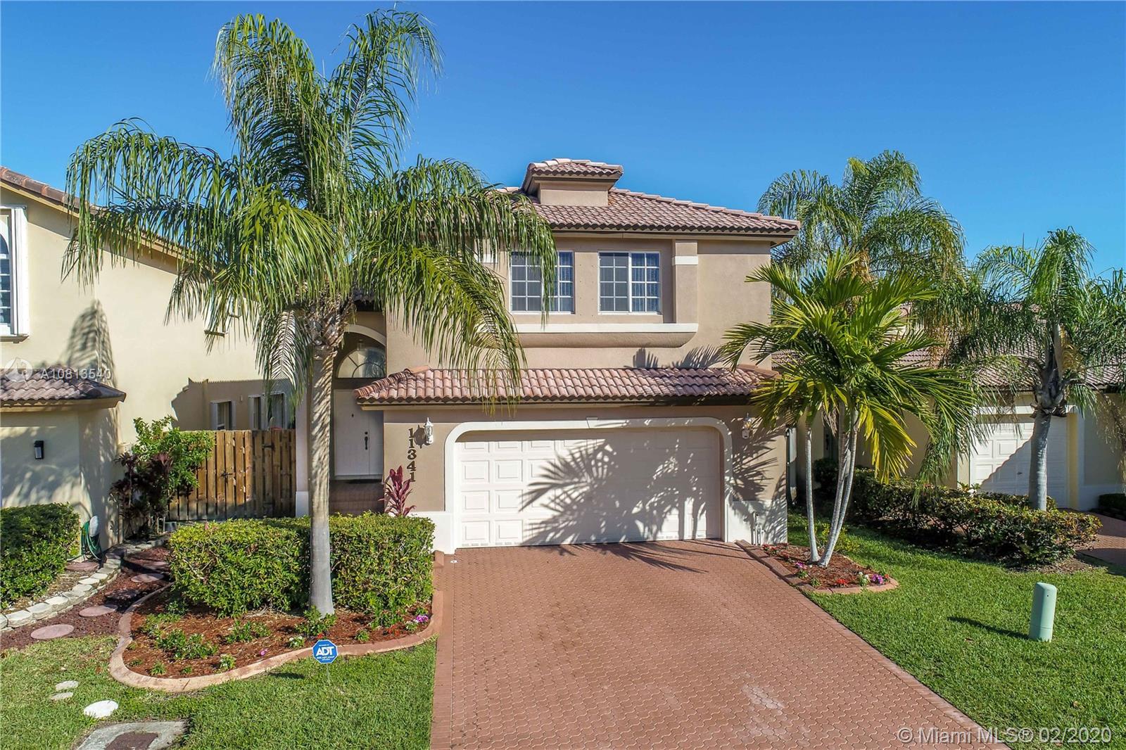 DORAL LANDINGS EAST - Residential