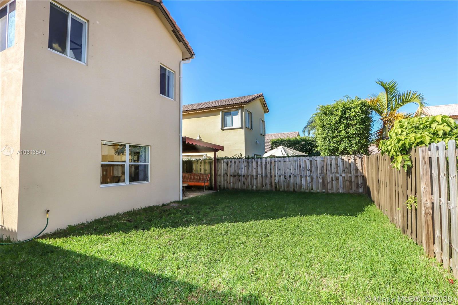 DORAL LANDINGS EAST - Residential