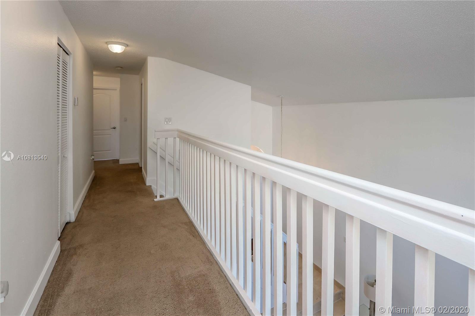 DORAL LANDINGS EAST - Residential