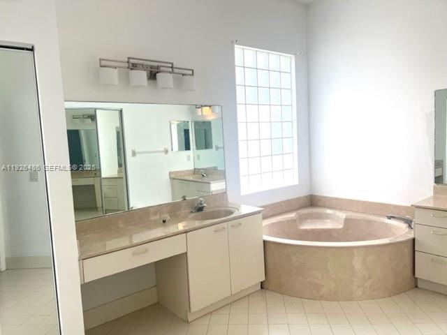 Canary Bay - Residential Lease