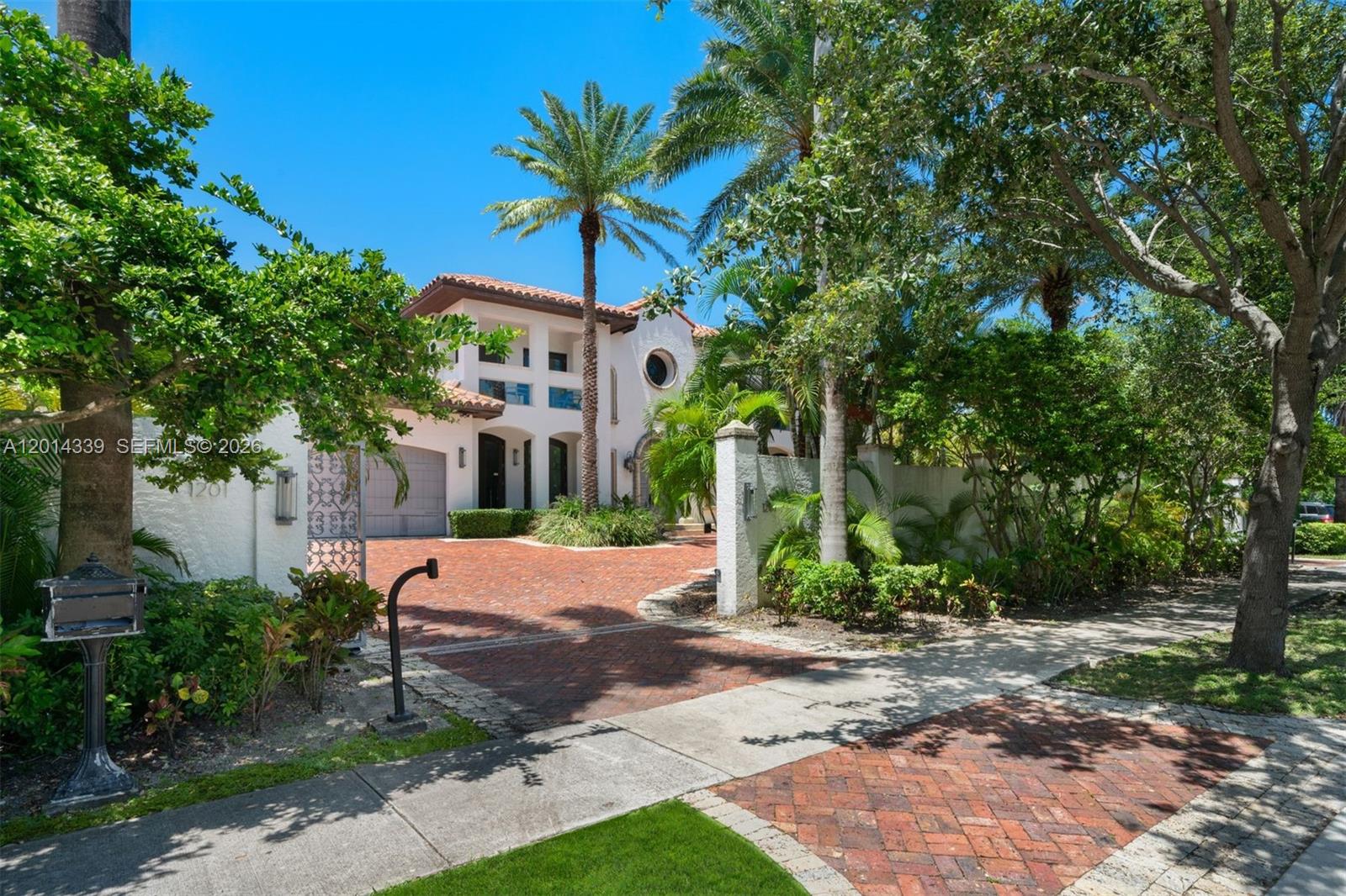 BAYSHORE ESTATES - Residential