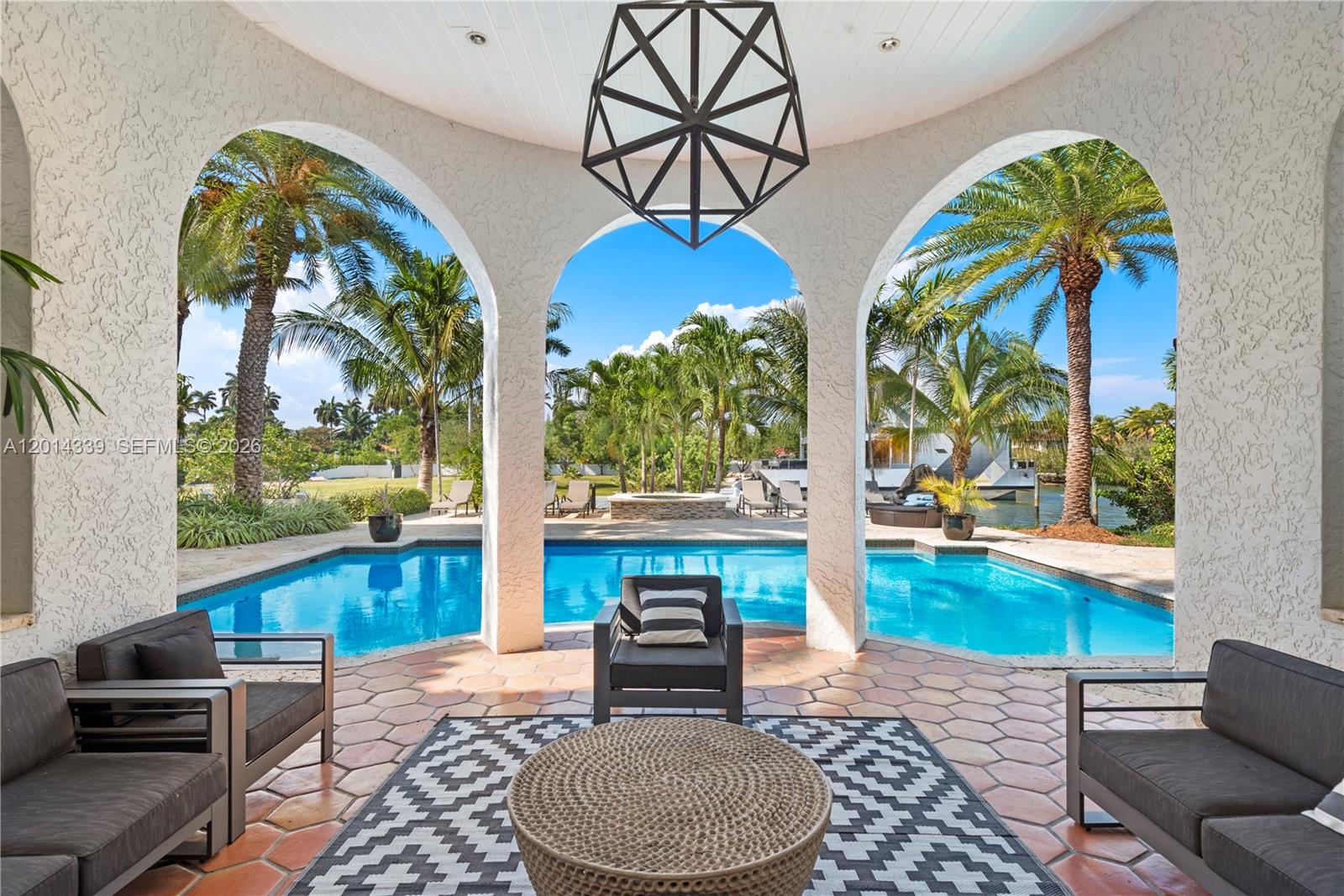 BAYSHORE ESTATES - Residential