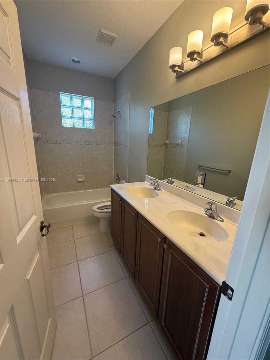 PALMYRA ESTATES - Residential