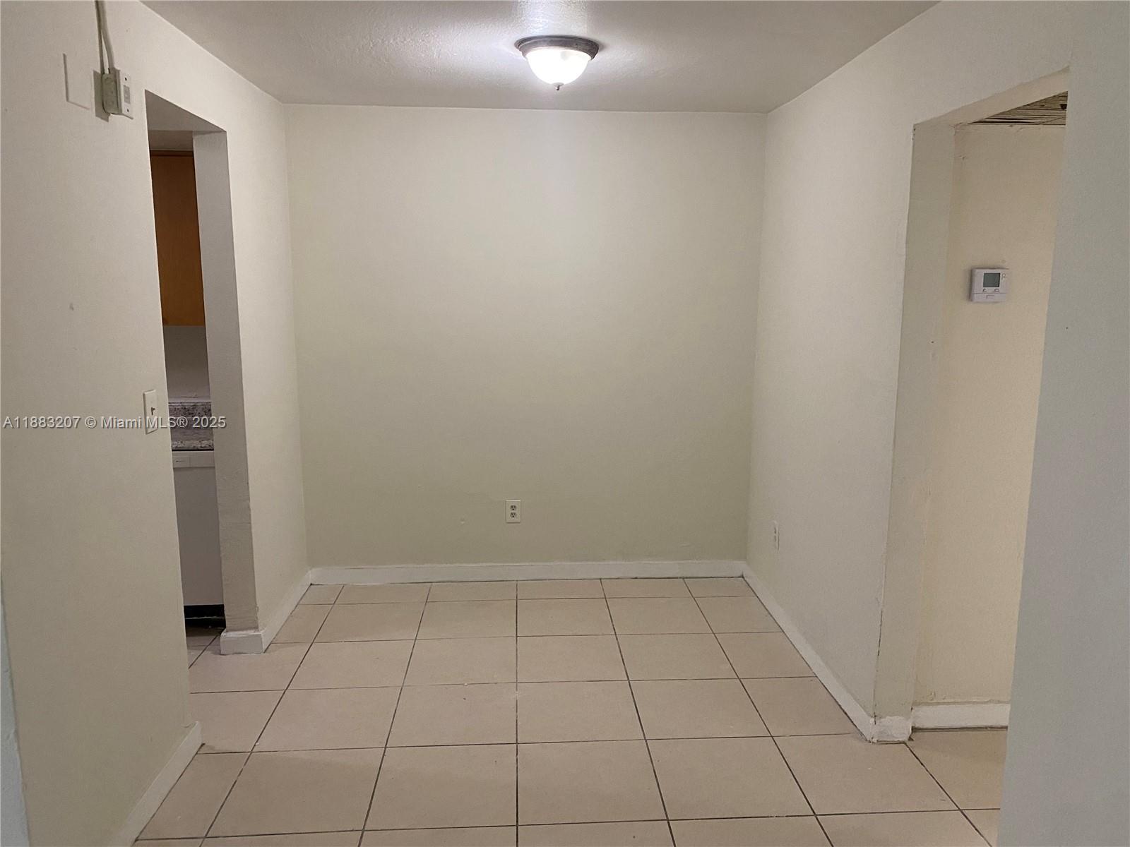 THE WHITE HOUSE CONDO - Residential Lease