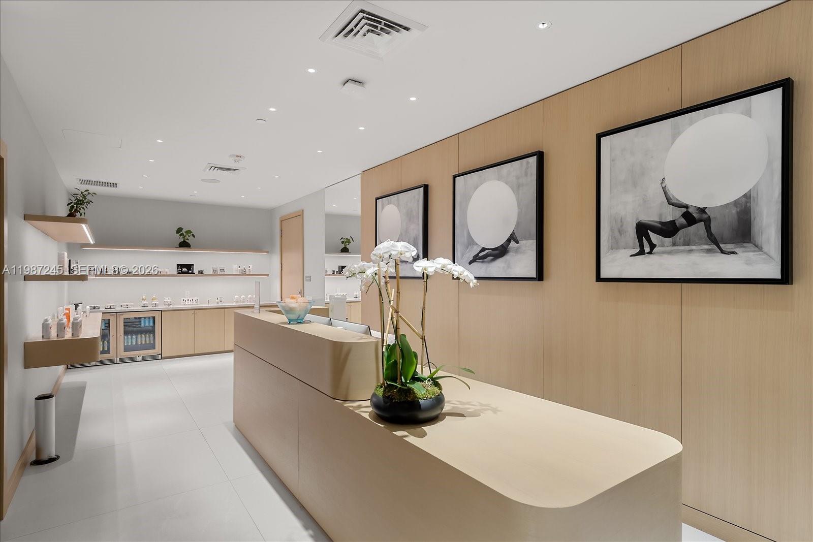 Park Residences Condo - Residential