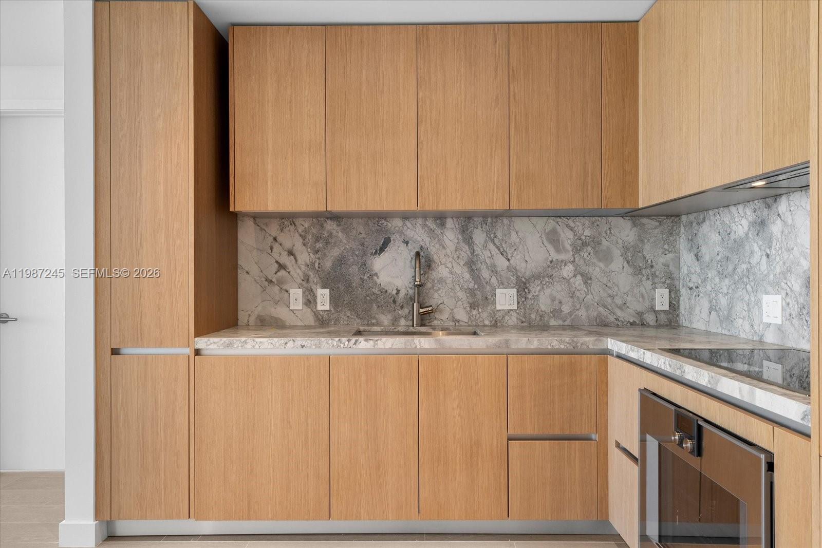 Park Residences Condo - Residential