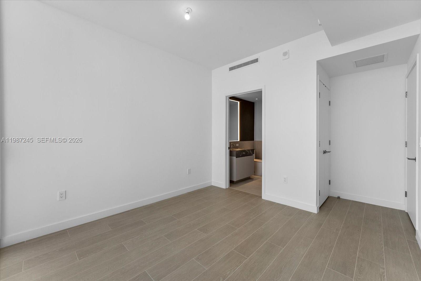 Park Residences Condo - Residential