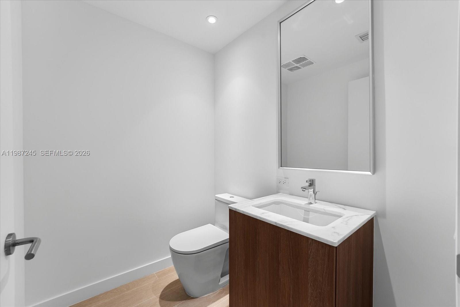 Park Residences Condo - Residential