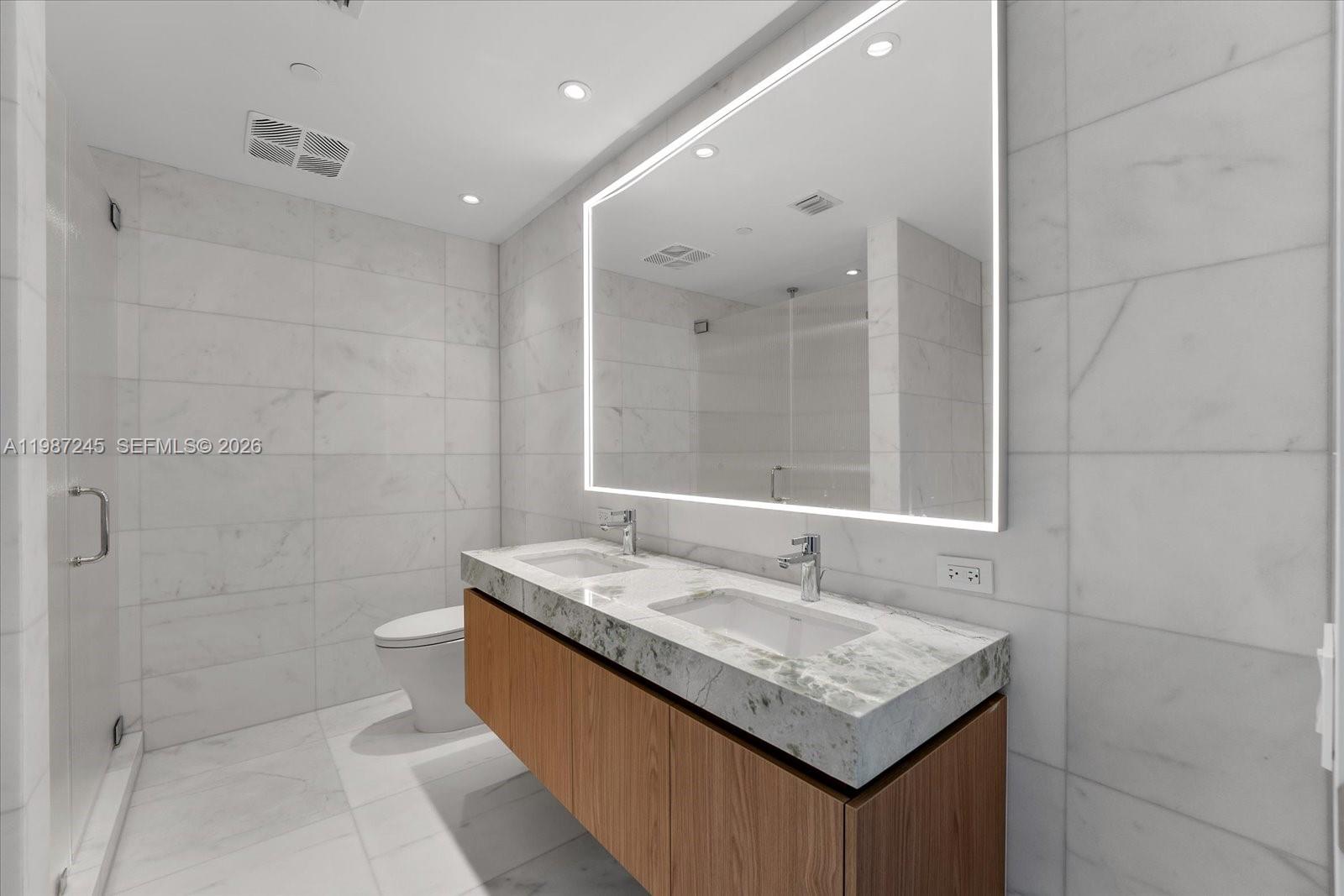 Park Residences Condo - Residential