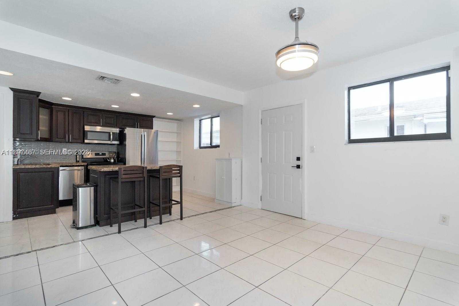 CORAL VILLAS REV - Residential