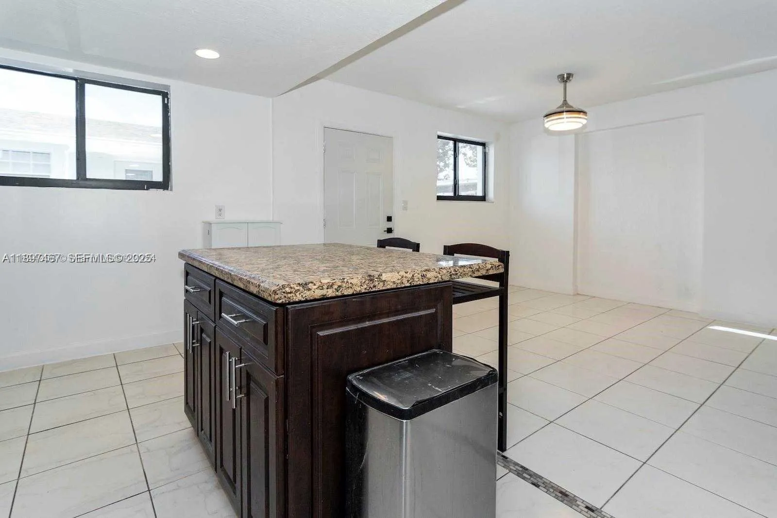 Miami, Florida 33155, United States, 5 Bedrooms Bedrooms, ,2 BathroomsBathrooms,Residential,Active,230601