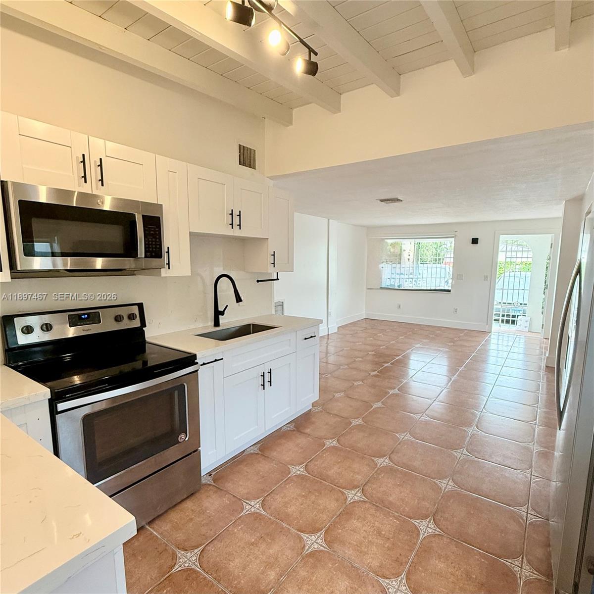 CORAL VILLAS REV - Residential