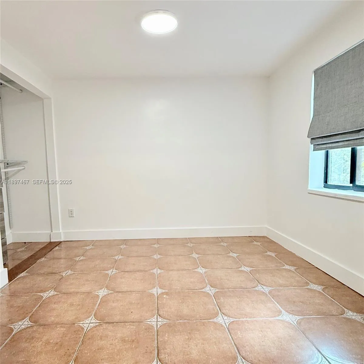 Miami, Florida 33155, United States, 5 Bedrooms Bedrooms, ,2 BathroomsBathrooms,Residential,Active,230601