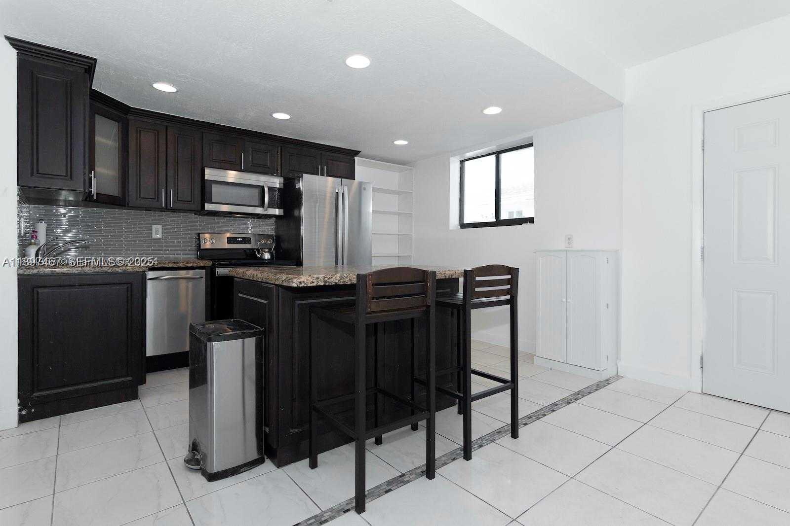 CORAL VILLAS REV - Residential