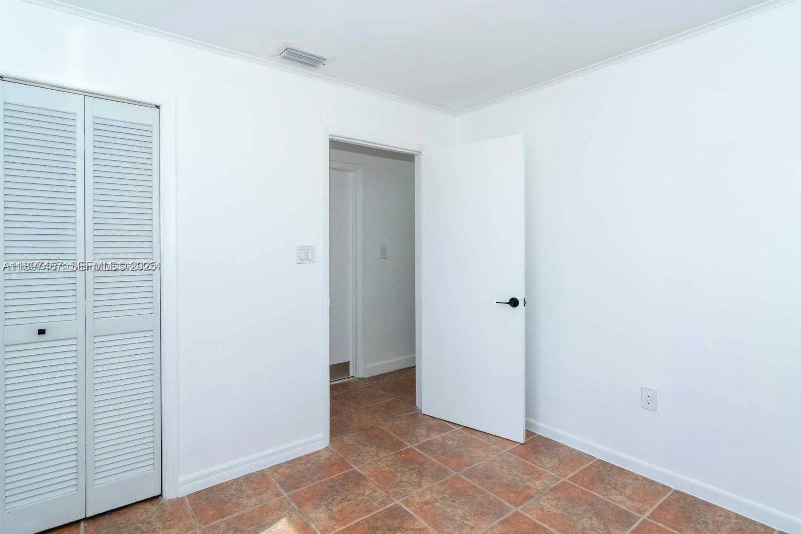 Miami, Florida 33155, United States, 5 Bedrooms Bedrooms, ,2 BathroomsBathrooms,Residential,Active,230601