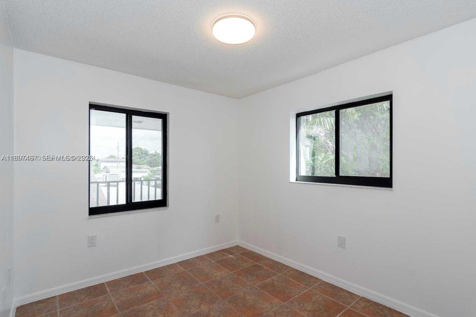 CORAL VILLAS REV - Residential