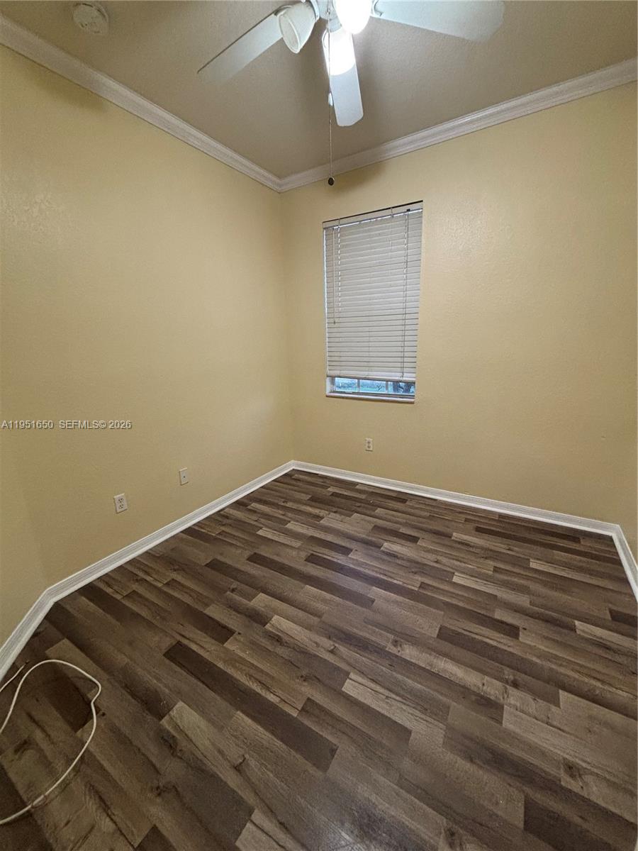 HAMPTON HILLS - Residential