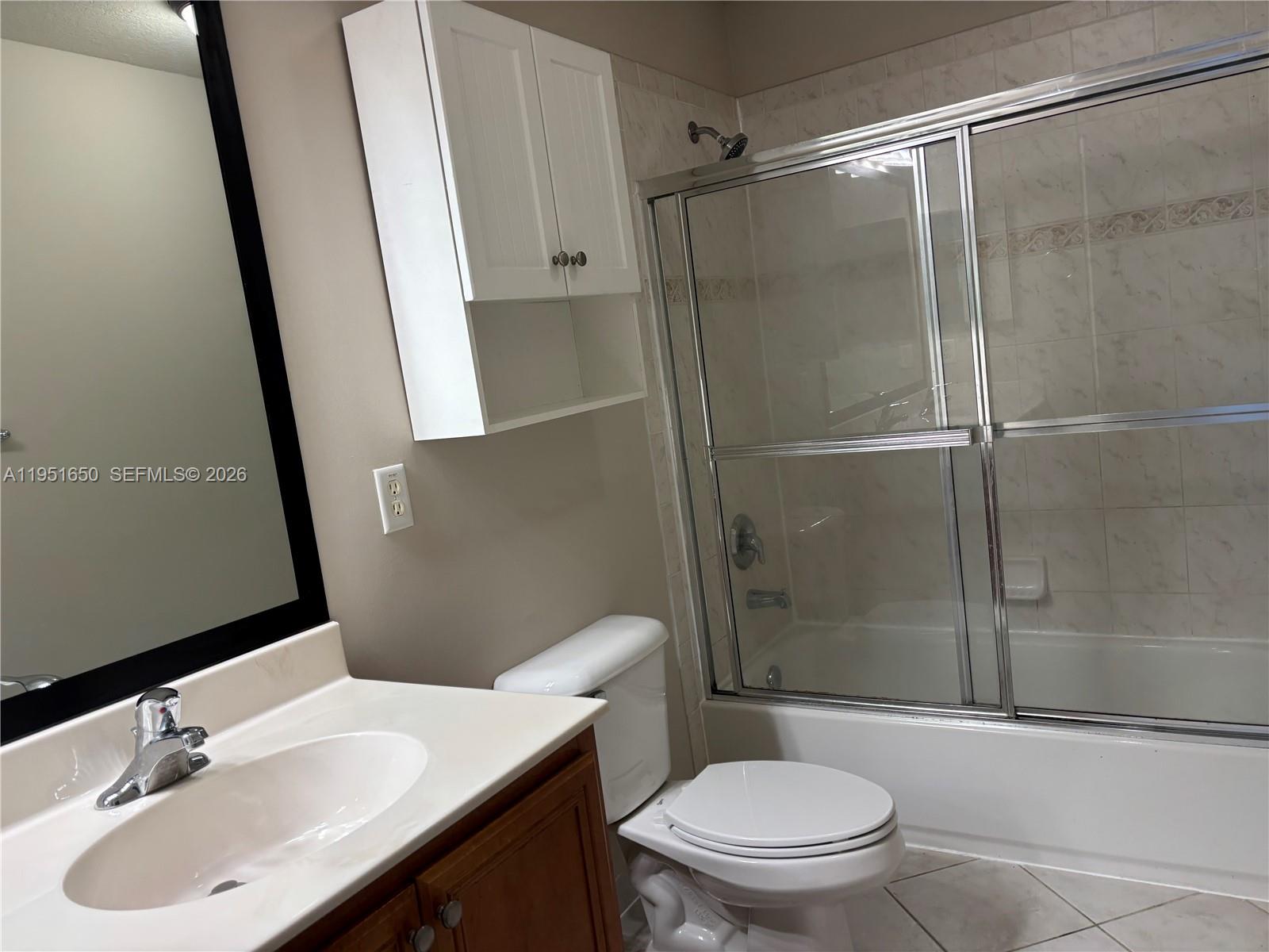 HAMPTON HILLS - Residential