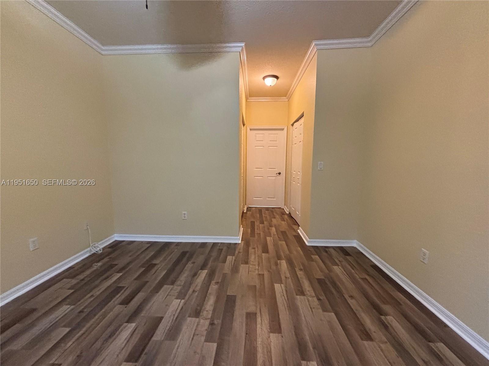 HAMPTON HILLS - Residential