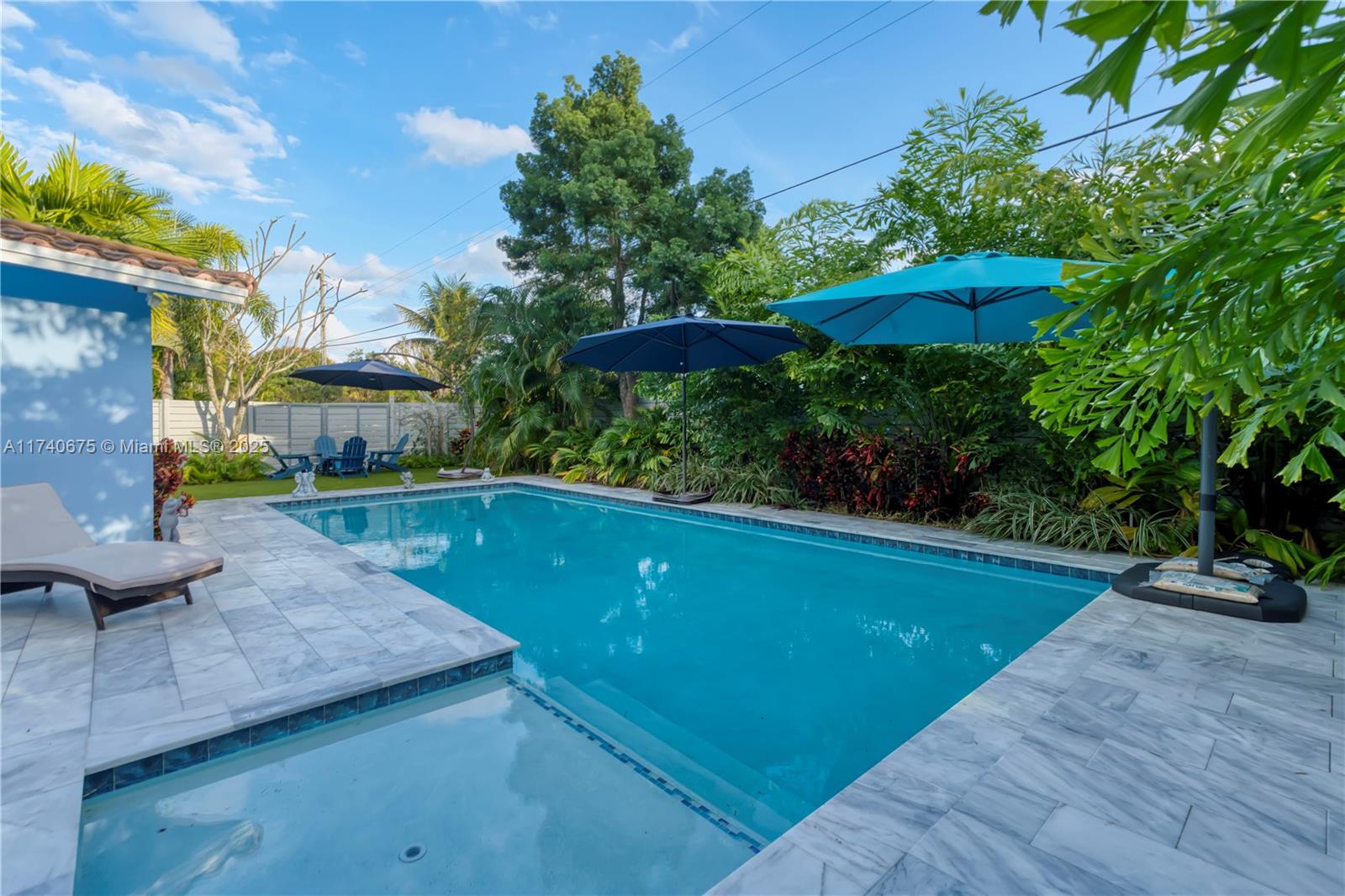 SUNSET MANORS AMEN PLAT - Residential