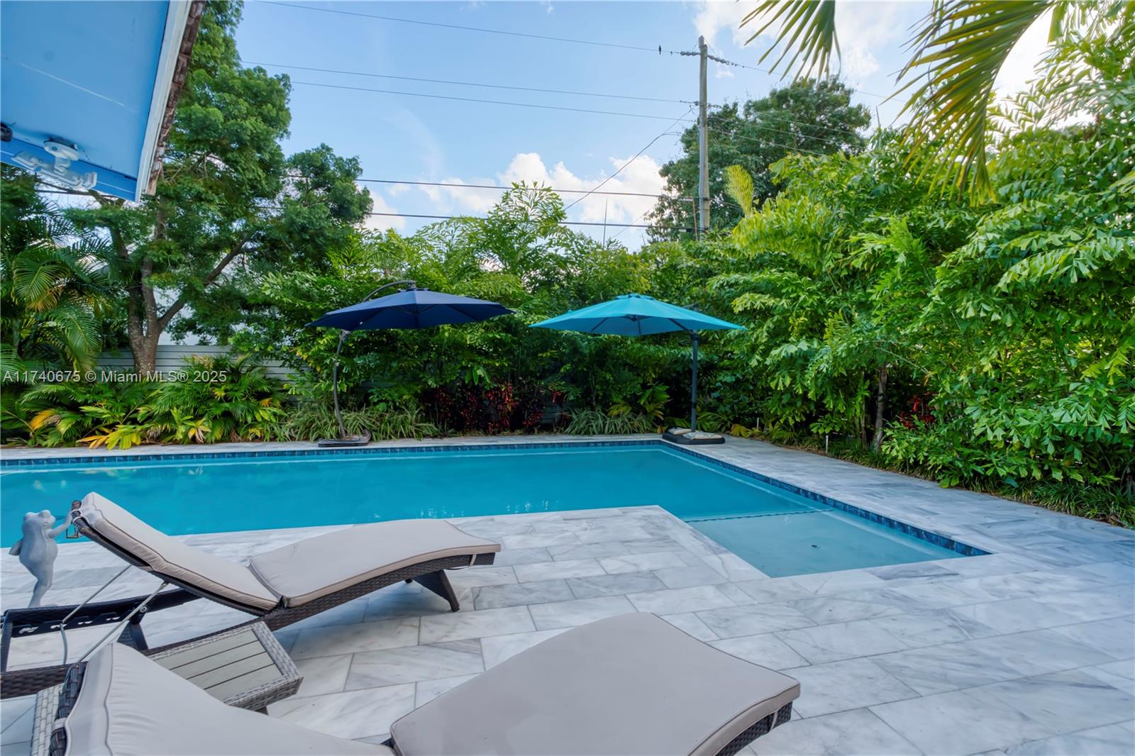 SUNSET MANORS AMEN PLAT - Residential